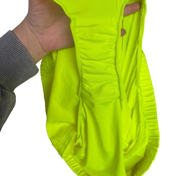 FP Movement The Way Home Shorts Neon Yellow Large Lined Active Running Gym - Picture 8 of 13